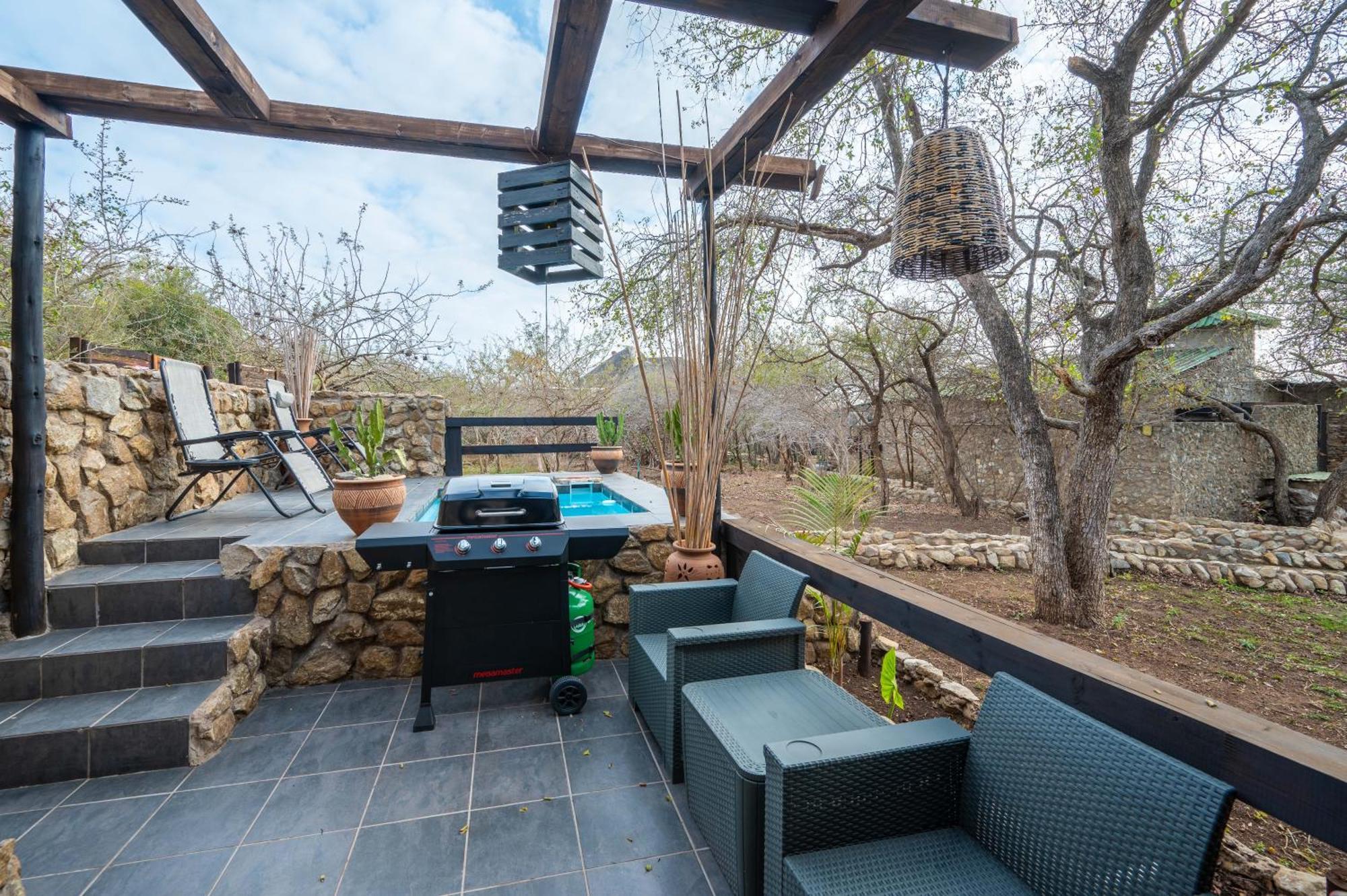 Foxy Crocodile Bush Lodge & Kruger Safari'S - No Loadshedding Marloth Park Extérieur photo